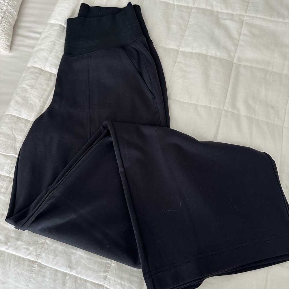 Athleta wide leg Brooklyn pant. Brand new.